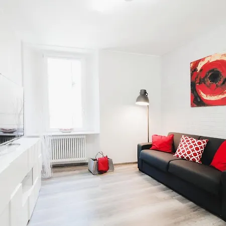 My In - Mc Julian Apartment Como